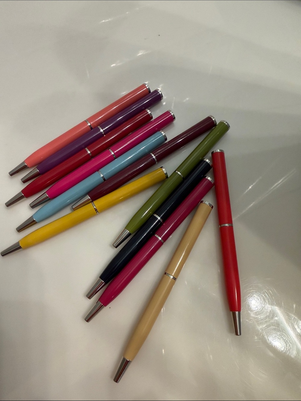 Buy a Coach Pen for an entry to WIN a NWT Kate Spade Tote🥳 - Picture 9 of 10